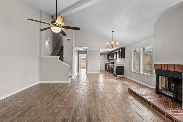 7823 Bateman Lane 7823, Houston, TX 77088