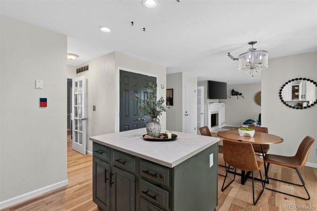 7105 S Hudson Circle, Centennial, CO 80122
