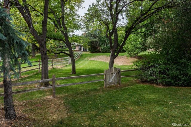 7105 S Hudson Circle, Centennial, CO 80122