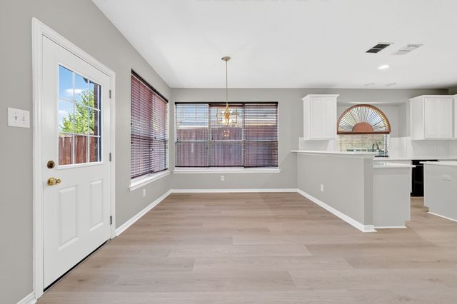 9506 Pinehurst Drive, Rowlett, TX 75089