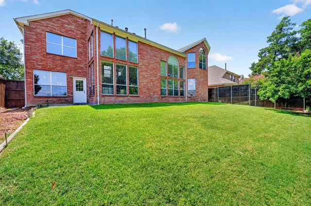 9506 Pinehurst Drive, Rowlett, TX 75089