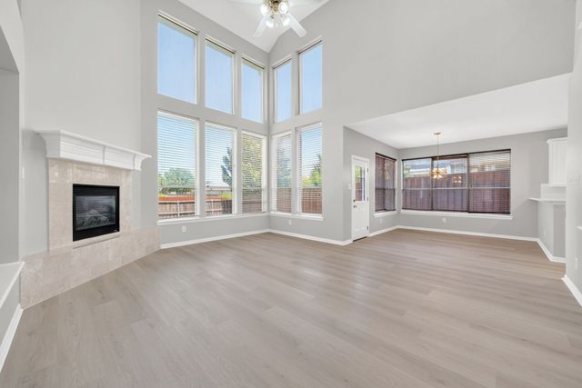 9506 Pinehurst Drive, Rowlett, TX 75089