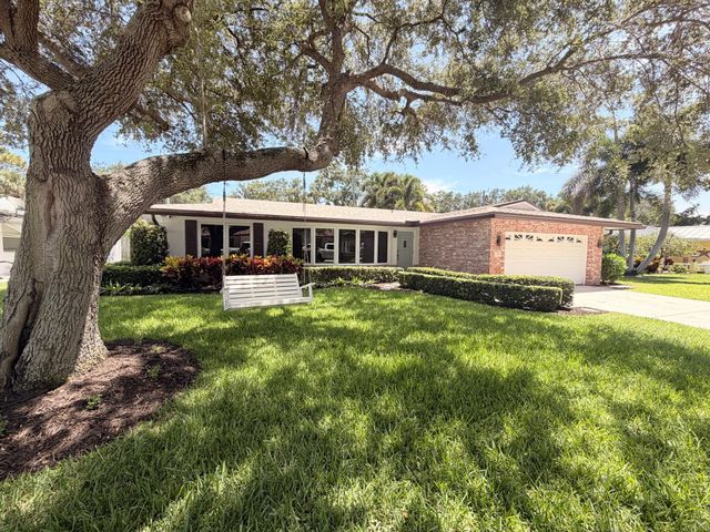 1390 NW 4th Street, Boca Raton, FL 33486