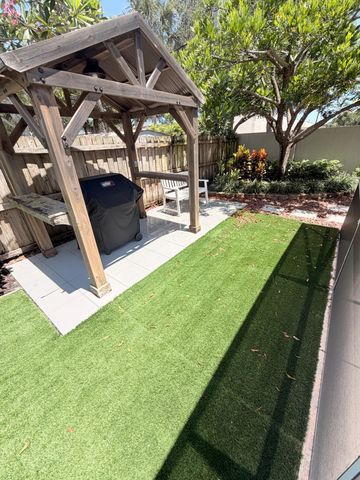 1390 NW 4th Street, Boca Raton, FL 33486