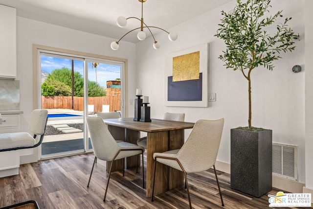 2225 Marguerite Street, Palm Springs, CA 92264