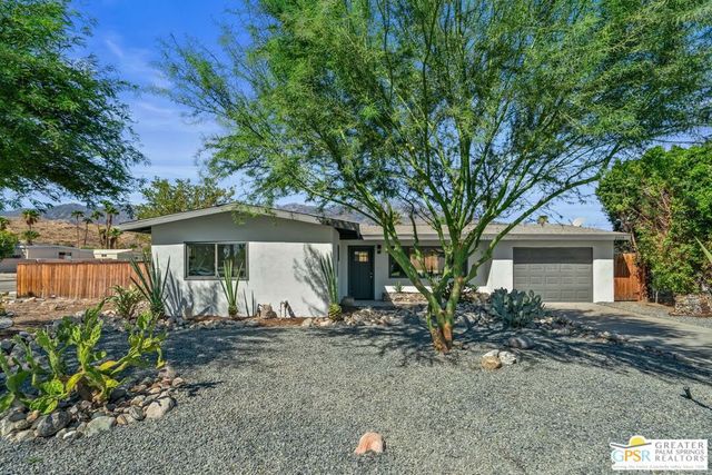 2225 Marguerite Street, Palm Springs, CA 92264