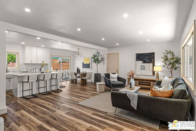 2225 Marguerite Street, Palm Springs, CA 92264