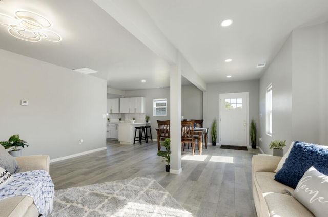 1181 Porter Street, Gary, IN 46406