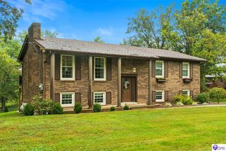 218 Fireside Drive, Brandenburg, KY 40108