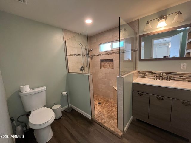 10960 N 67TH Avenue 33, Glendale, AZ 85304