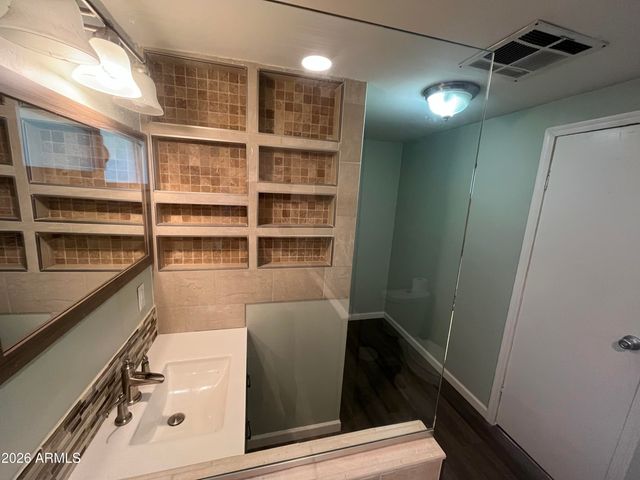 10960 N 67TH Avenue 33, Glendale, AZ 85304