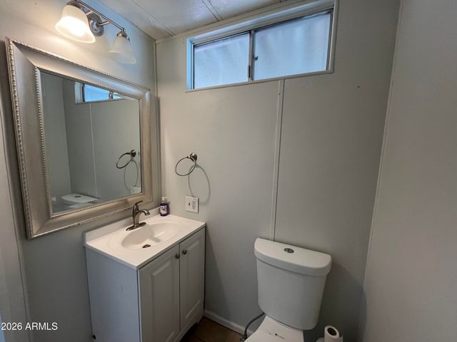 10960 N 67TH Avenue 33, Glendale, AZ 85304