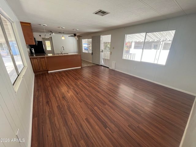 10960 N 67TH Avenue 33, Glendale, AZ 85304