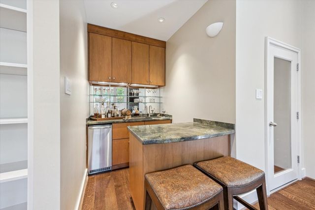 4013 Ella Lee Lane, Houston, TX 77027