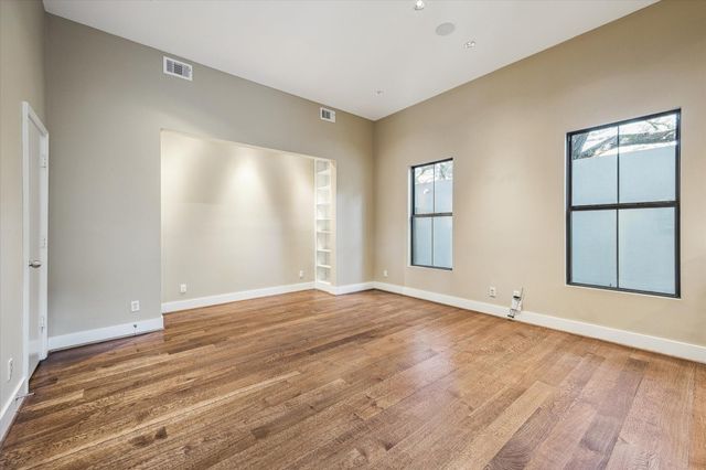 4013 Ella Lee Lane, Houston, TX 77027