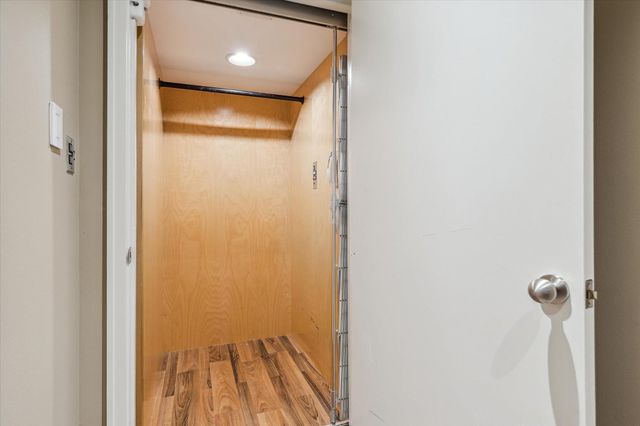 4013 Ella Lee Lane, Houston, TX 77027