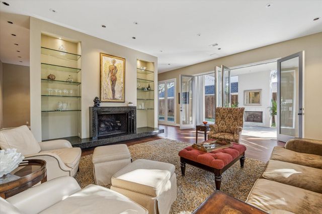 4013 Ella Lee Lane, Houston, TX 77027