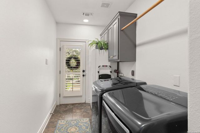 921 GREAT TREE DR, San Antonio, TX 78260