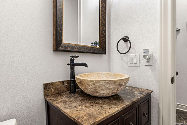 921 GREAT TREE DR, San Antonio, TX 78260