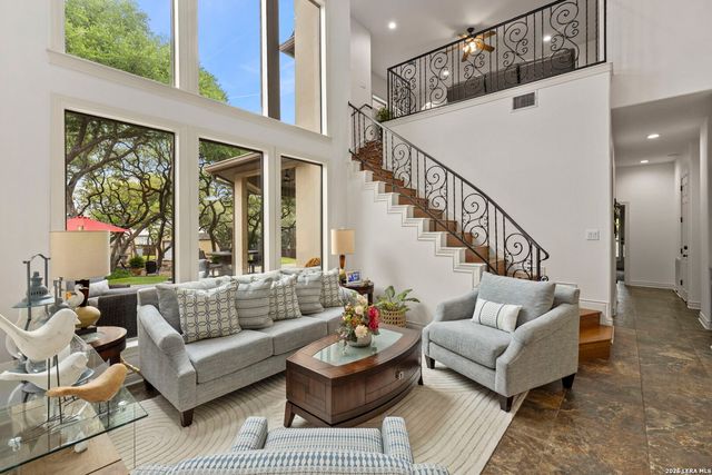 921 GREAT TREE DR, San Antonio, TX 78260