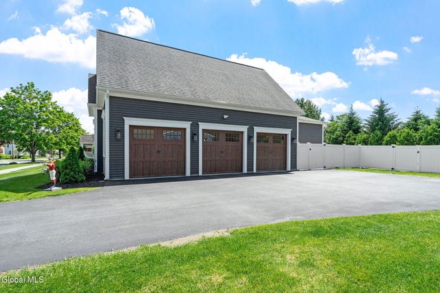 199 Clinton Street, Saratoga Springs, NY 12866
