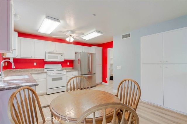 15238 Hillsdale Court, Sylmar (los Angeles), CA 91342