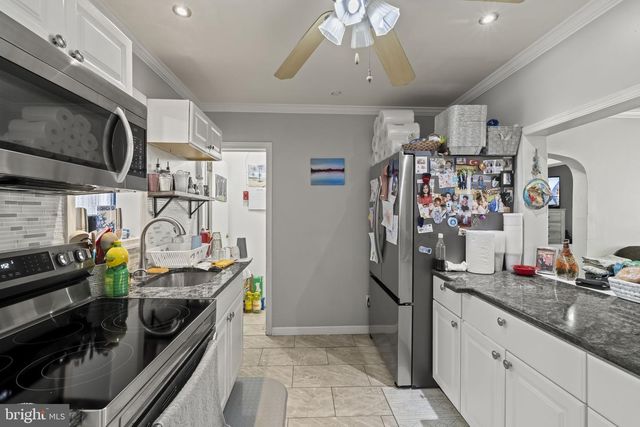 3105 NEWPORTVILLE RD, Bristol, PA 19007