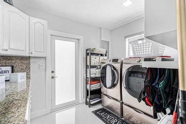 12001 SW 176th Ter, Miami, FL 33177