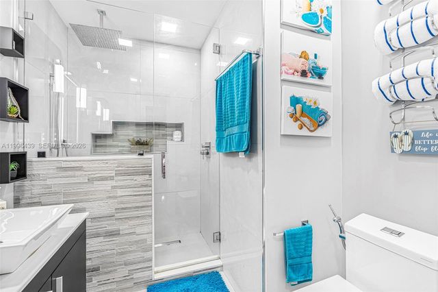 12001 SW 176th Ter, Miami, FL 33177