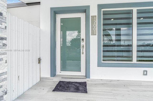 12001 SW 176th Ter, Miami, FL 33177