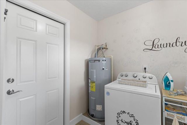 606 WILSON STREET, Wildwood, FL 34785