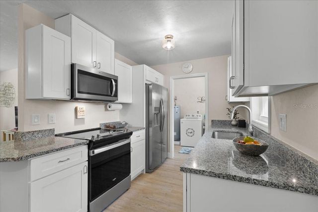 606 WILSON STREET, Wildwood, FL 34785