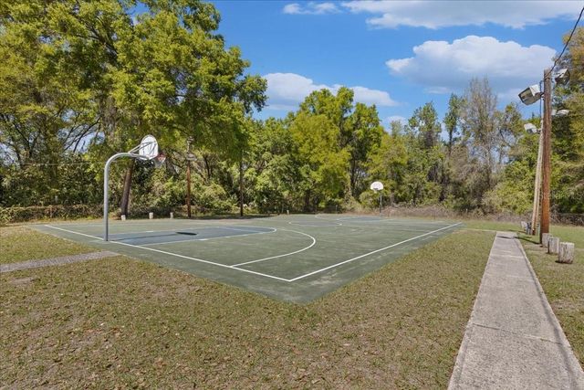 606 WILSON STREET, Wildwood, FL 34785