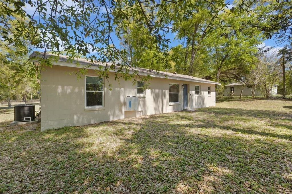 Image 35 of property listing at 606 WILSON STREET, Wildwood, FL 34785