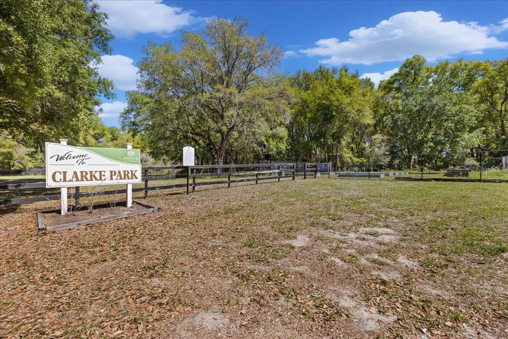 Image 47 of property listing at 606 WILSON STREET, Wildwood, FL 34785