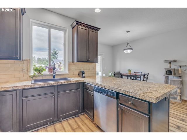 14113 PASSAGE Pkwy, Oregon City, OR 97045