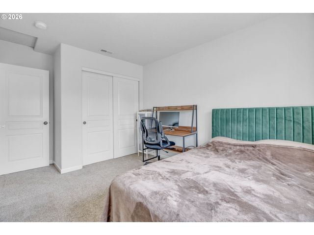 14113 PASSAGE Pkwy, Oregon City, OR 97045