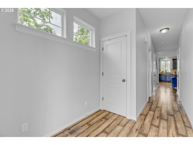 14113 PASSAGE Pkwy, Oregon City, OR 97045