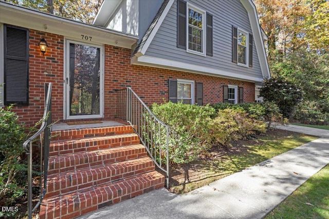 707 Estes Court, Cary, NC 27511