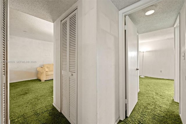 709 Curtiss Pkwy 23, Miami Springs, FL 33166