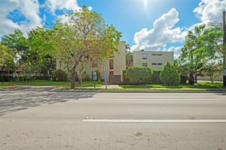 709 Curtiss Pkwy 23, Miami Springs, FL 33166