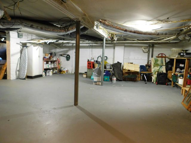 208 N Main Street, Harlan, KY 40831