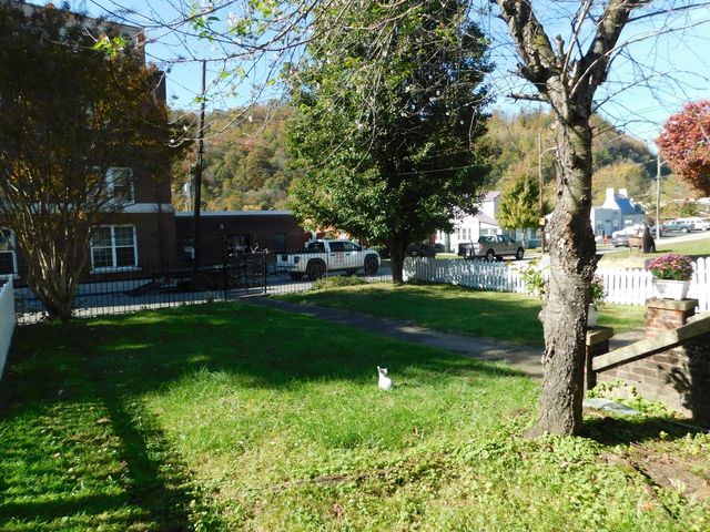 208 N Main Street, Harlan, KY 40831