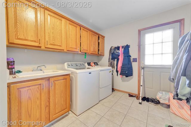14973 River View Court, Sterling Heights, MI 48313