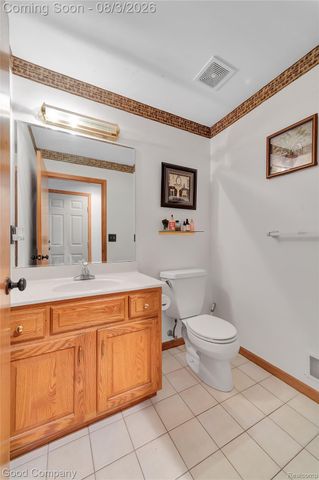 14973 River View Court, Sterling Heights, MI 48313