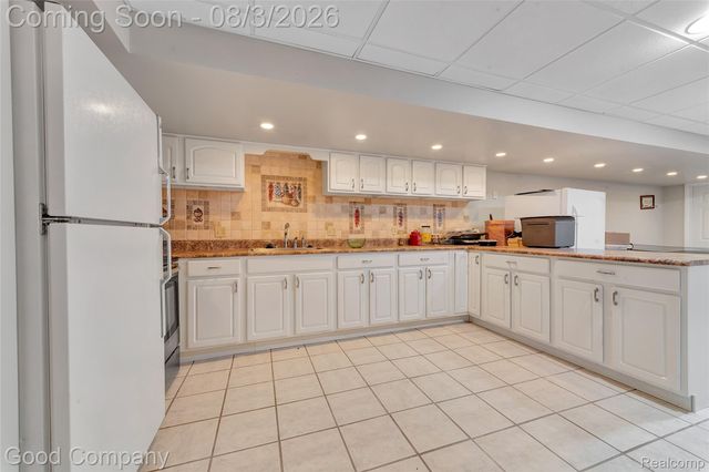 14973 River View Court, Sterling Heights, MI 48313