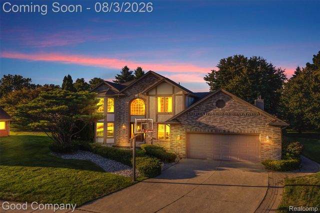 14973 River View Court, Sterling Heights, MI 48313