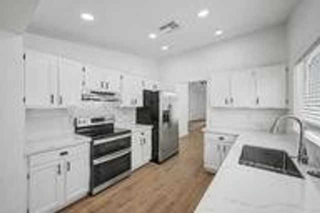 14234 N 26th Lane, Phoenix, AZ 85023