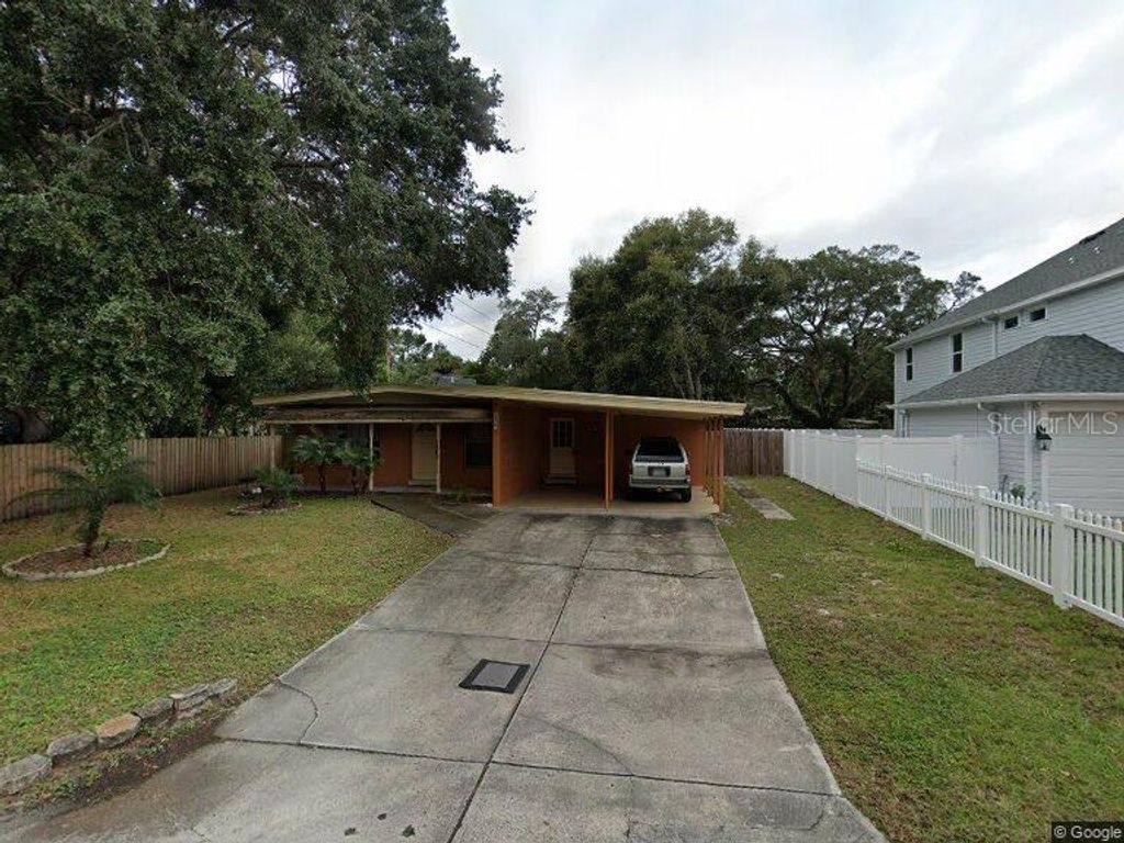 2407 S HALE AVENUE, Tampa, FL 33629