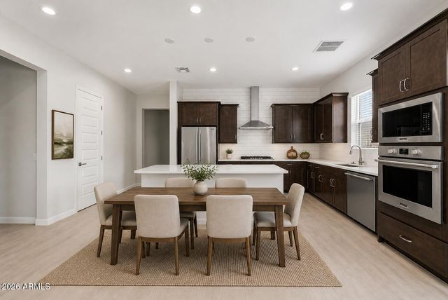6010 E Quail Avenue, Phoenix, AZ 85054